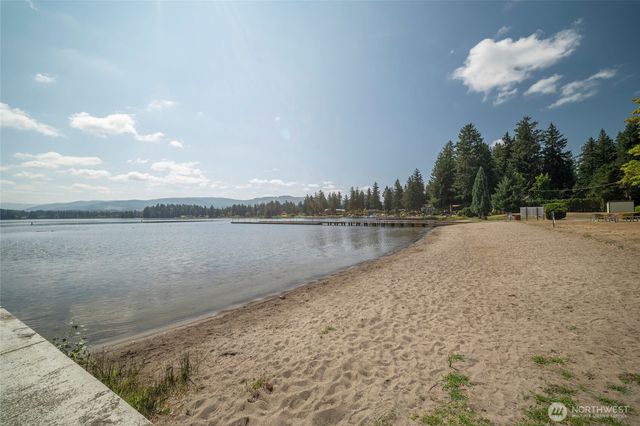 15807 Lawrence Place SE, Yelm, WA 98597