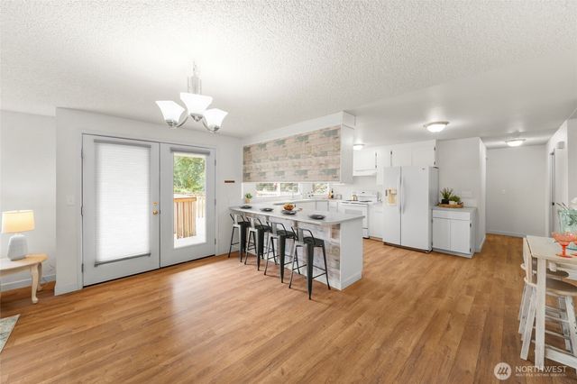 15807 Lawrence Place SE, Yelm, WA 98597