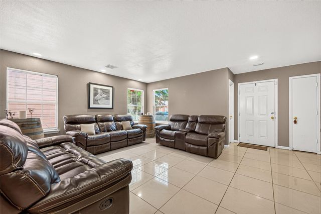 10014 Victoria Falls Lane, Houston, TX 77075