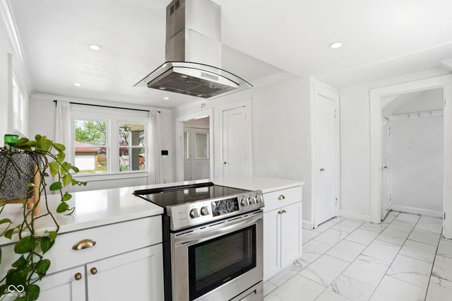 821 E 36th Street, Indianapolis, IN 46205