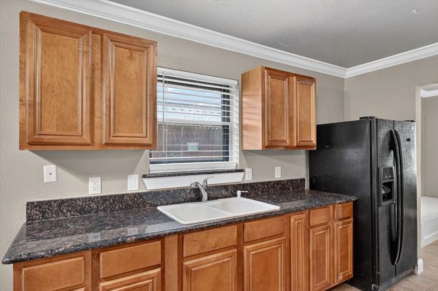 10434 Castlerock Drive, Dallas, TX 75217