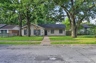 10434 Castlerock Drive, Dallas, TX 75217