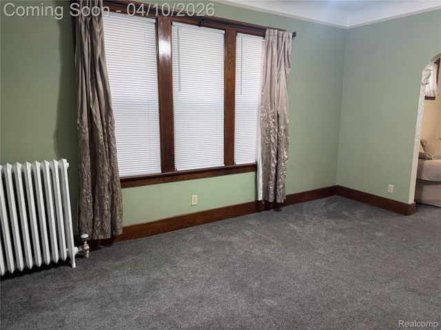 3841 Caniff Street, Hamtramck, MI 48212
