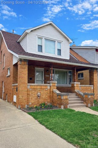 3841 Caniff Street, Hamtramck, MI 48212