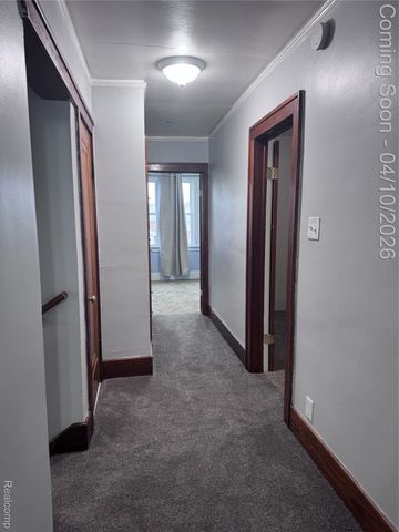 3841 Caniff Street, Hamtramck, MI 48212