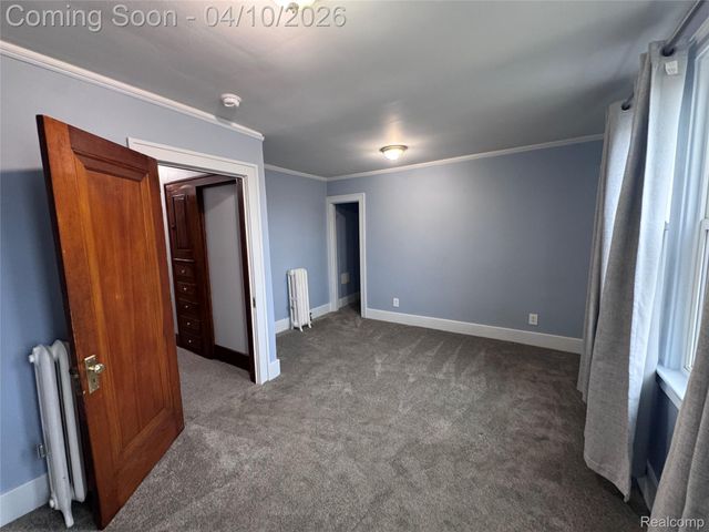 3841 Caniff Street, Hamtramck, MI 48212