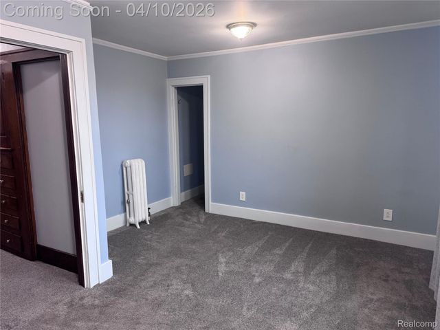 3841 Caniff Street, Hamtramck, MI 48212