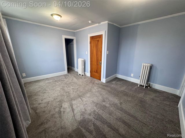 3841 Caniff Street, Hamtramck, MI 48212