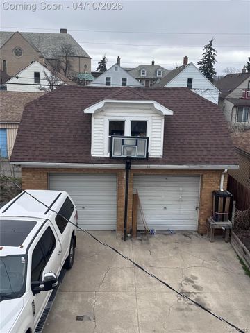 3841 Caniff Street, Hamtramck, MI 48212