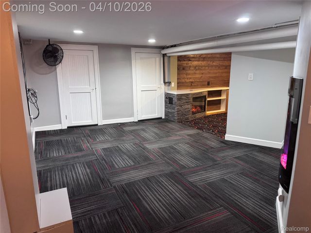 3841 Caniff Street, Hamtramck, MI 48212