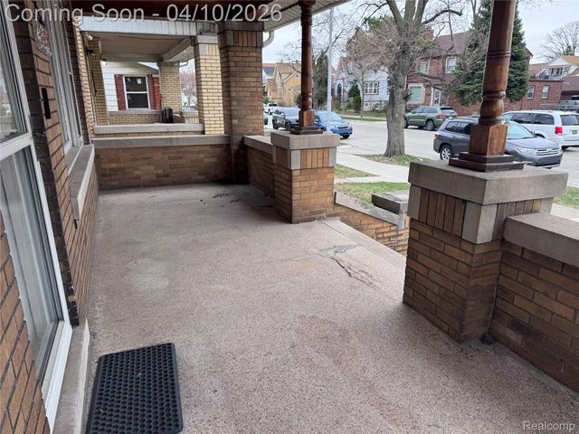 3841 Caniff Street, Hamtramck, MI 48212