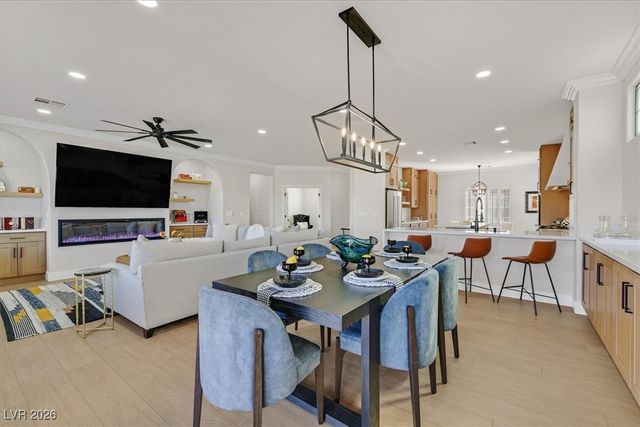 2446 Hardin Ridge Drive, Henderson, NV 89052