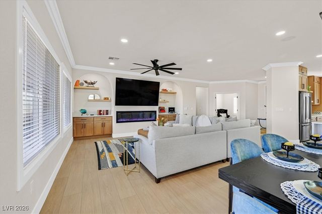 2446 Hardin Ridge Drive, Henderson, NV 89052