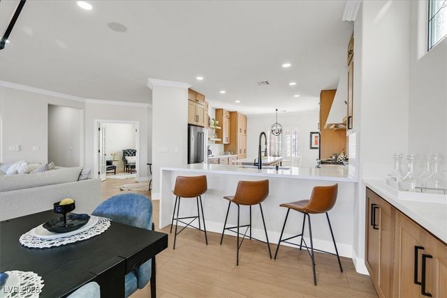 2446 Hardin Ridge Drive, Henderson, NV 89052