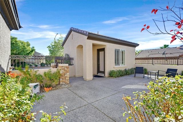 2446 Hardin Ridge Drive, Henderson, NV 89052