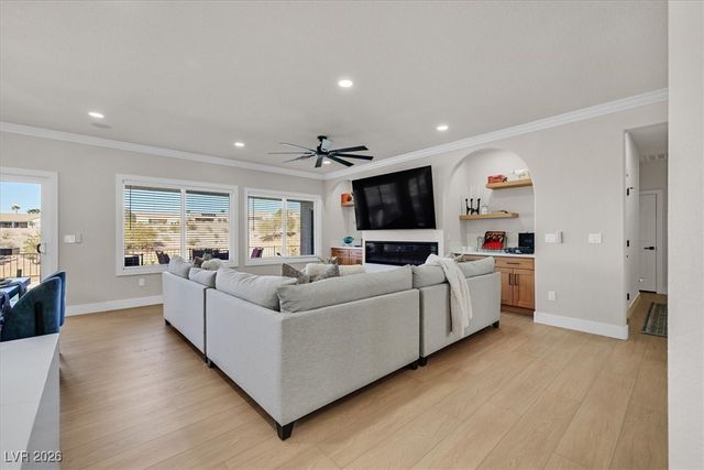 2446 Hardin Ridge Drive, Henderson, NV 89052