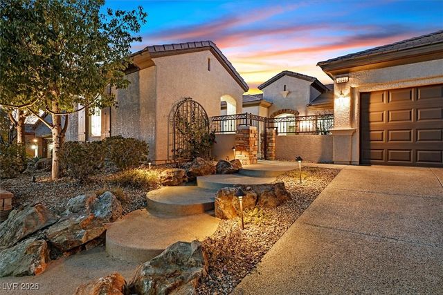 2446 Hardin Ridge Drive, Henderson, NV 89052