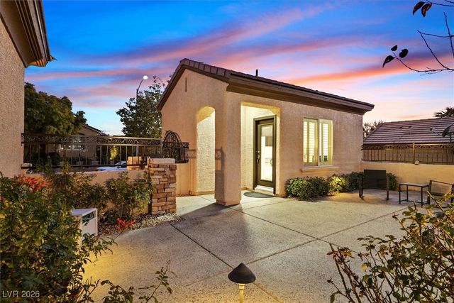 2446 Hardin Ridge Drive, Henderson, NV 89052