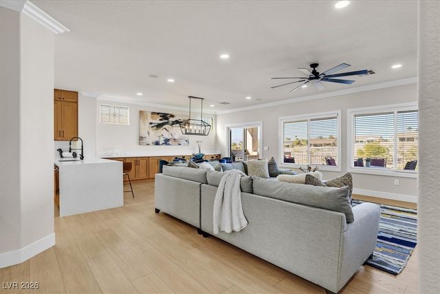 2446 Hardin Ridge Drive, Henderson, NV 89052