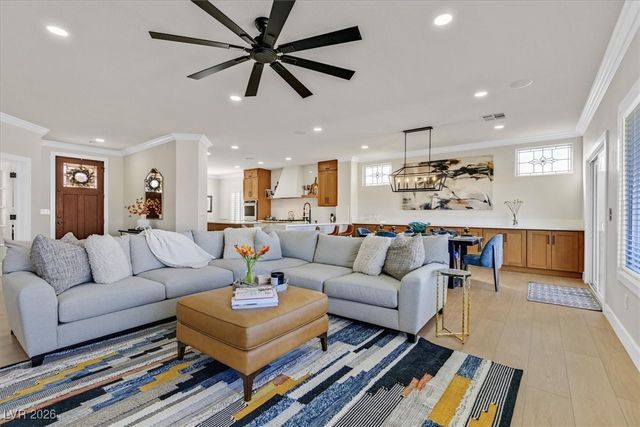 2446 Hardin Ridge Drive, Henderson, NV 89052