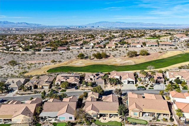 2446 Hardin Ridge Drive, Henderson, NV 89052