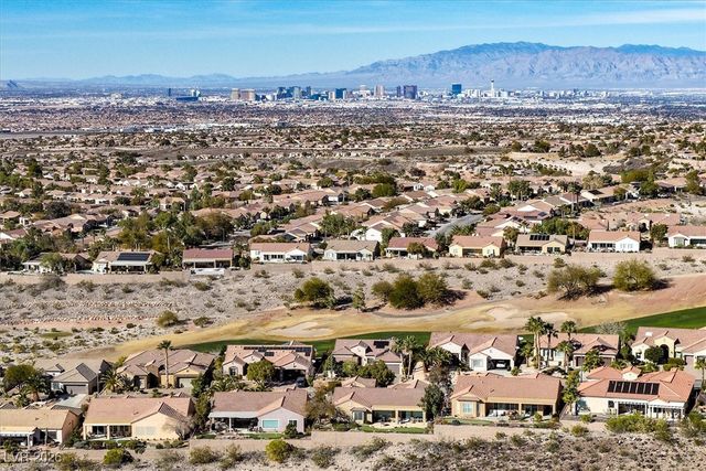 2446 Hardin Ridge Drive, Henderson, NV 89052