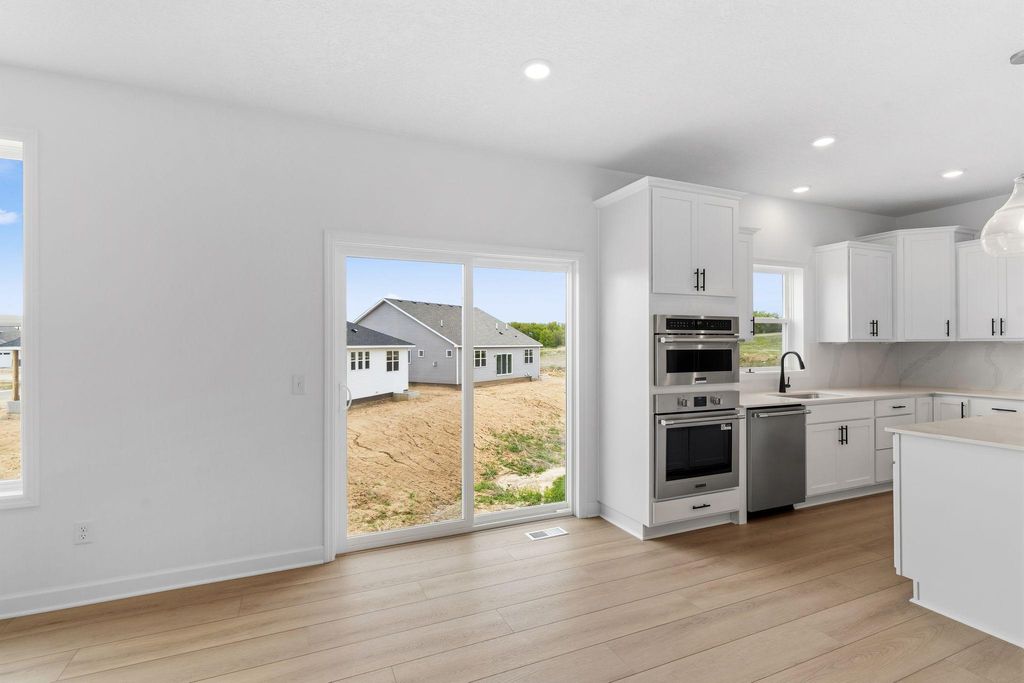 664 Sierra Parkway, Waconia, MN 55387 — photo 4