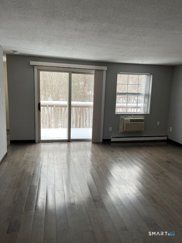 60 Heather Ridge 60, Shelton, CT 06484