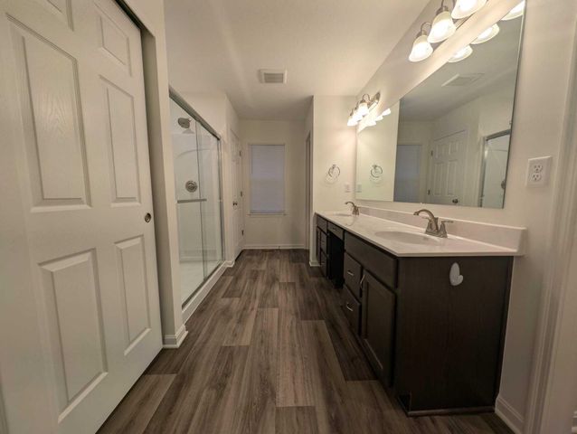 8246 Woodstar Drive, Plain City, OH 43064