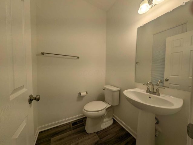 8246 Woodstar Drive, Plain City, OH 43064