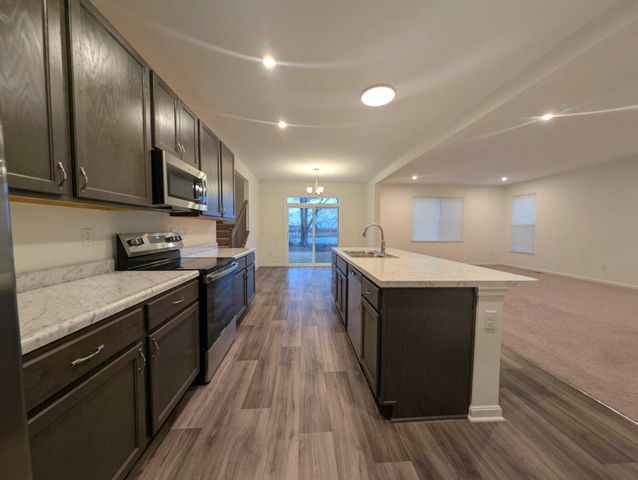 8246 Woodstar Drive, Plain City, OH 43064