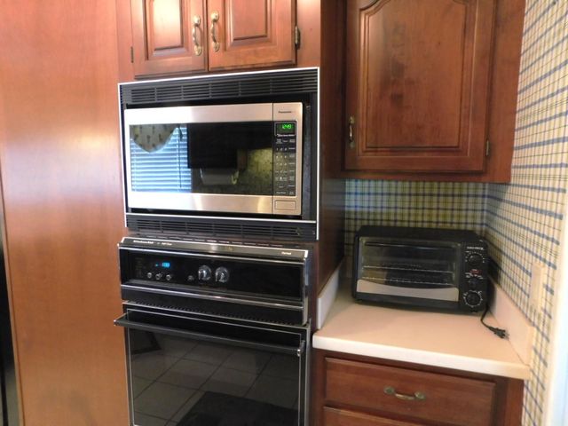 1001 STARKEY ROAD 395, Largo, FL 33771