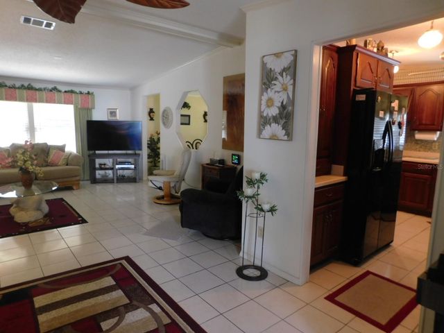 1001 STARKEY ROAD 395, Largo, FL 33771