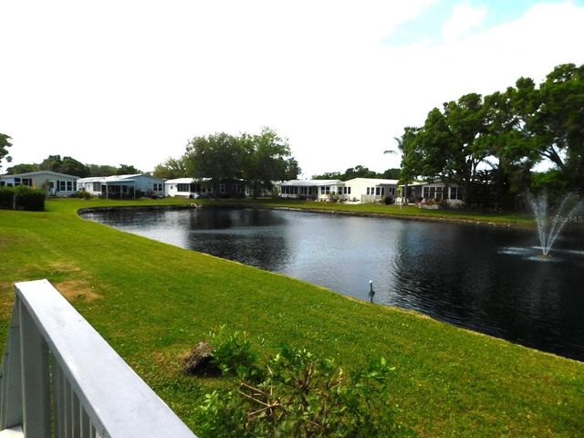 1001 STARKEY ROAD 395, Largo, FL 33771