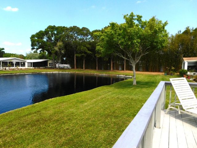 1001 STARKEY ROAD 395, Largo, FL 33771