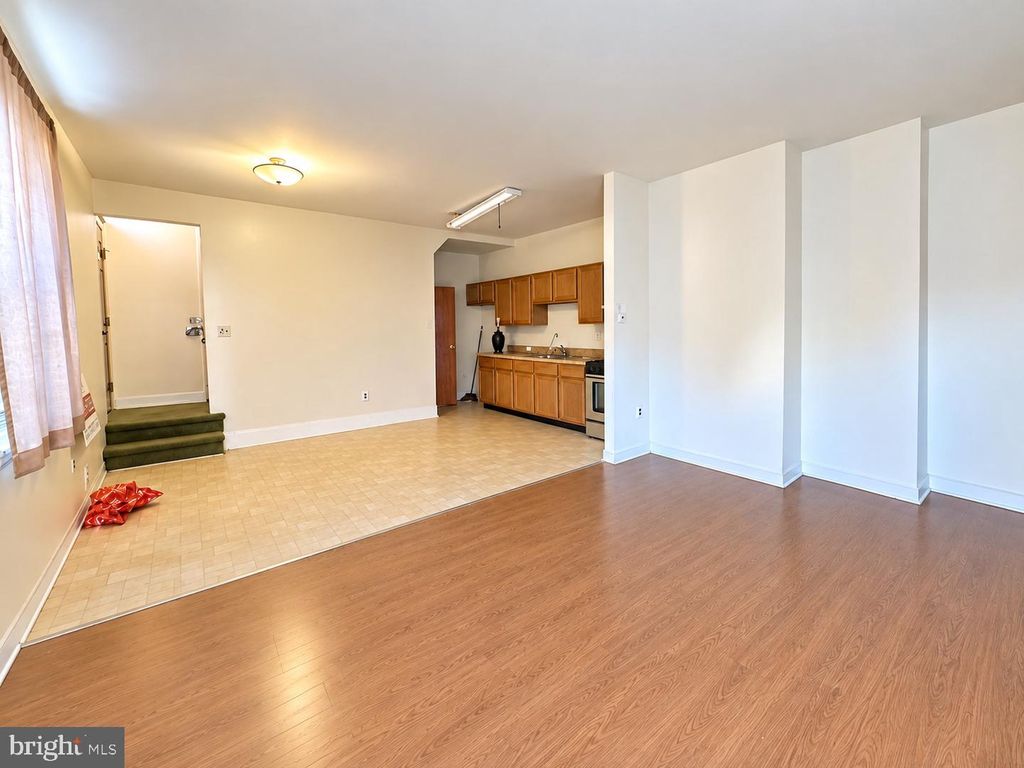 1812 S 5TH ST, PHILADELPHIA, PA 19148 — photo 2