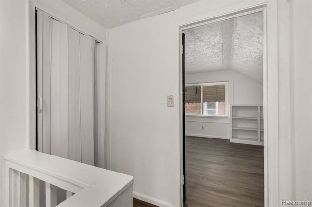 19170 Saint Marys Street, Detroit, MI 48235