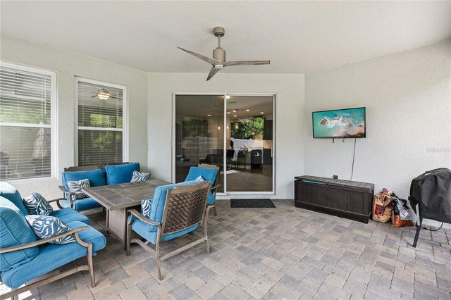 1096 WOOD DALE CIRCLE, Oviedo, FL 32765