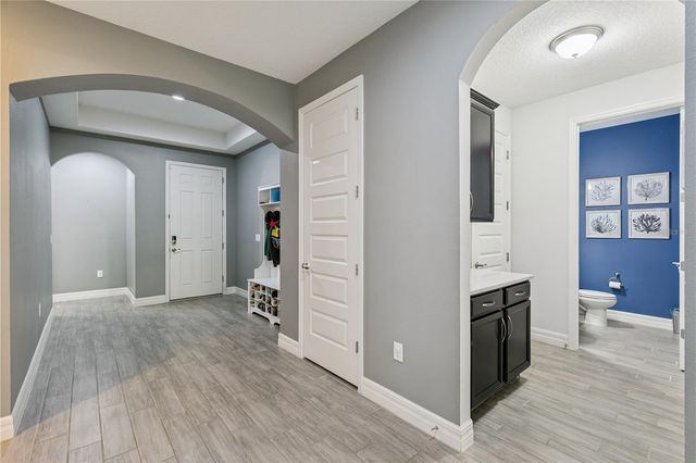 1096 WOOD DALE CIRCLE, Oviedo, FL 32765