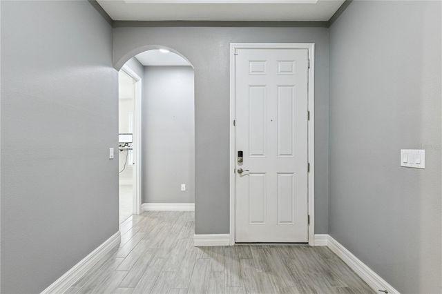 1096 WOOD DALE CIRCLE, Oviedo, FL 32765