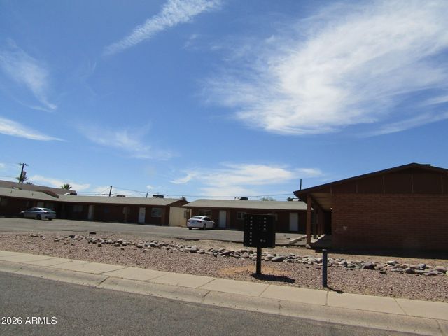 415 W 10TH Street, Casa Grande, AZ 85122