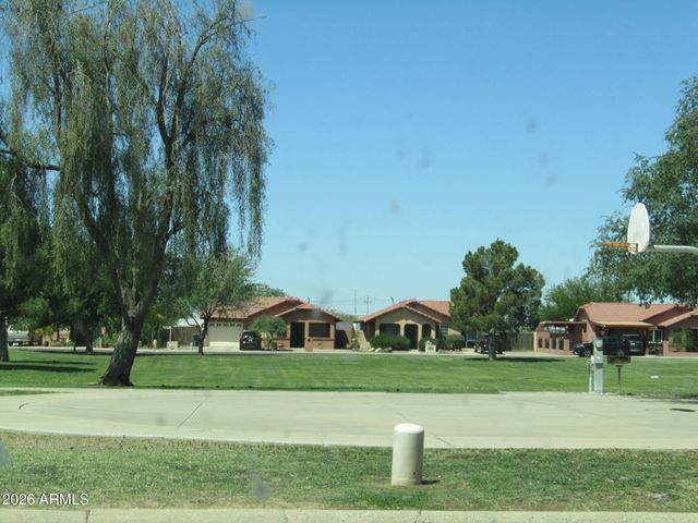 415 W 10TH Street, Casa Grande, AZ 85122