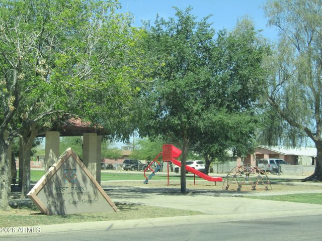 415 W 10TH Street, Casa Grande, AZ 85122