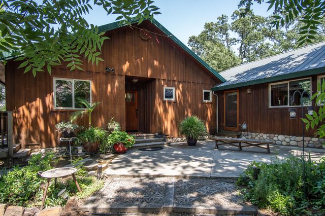 42854 Sierra Drive B, Three Rivers, CA 93271