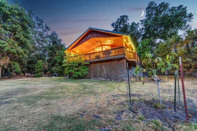 42854 Sierra Drive B, Three Rivers, CA 93271