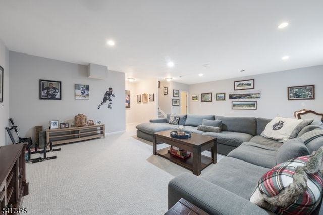 23 Fillmore Dr, Morris Twp., NJ 07960