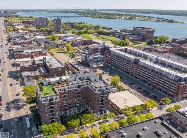 2900 E Jefferson Avenue, Detroit, MI 48207