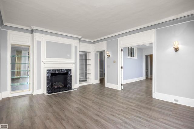 2900 E Jefferson Avenue, Detroit, MI 48207