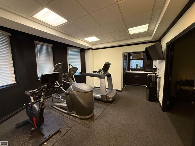 2900 E Jefferson Avenue, Detroit, MI 48207