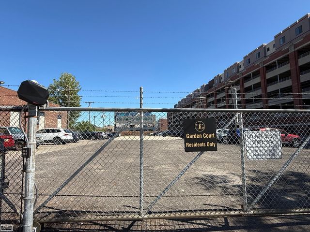 2900 E Jefferson Avenue, Detroit, MI 48207